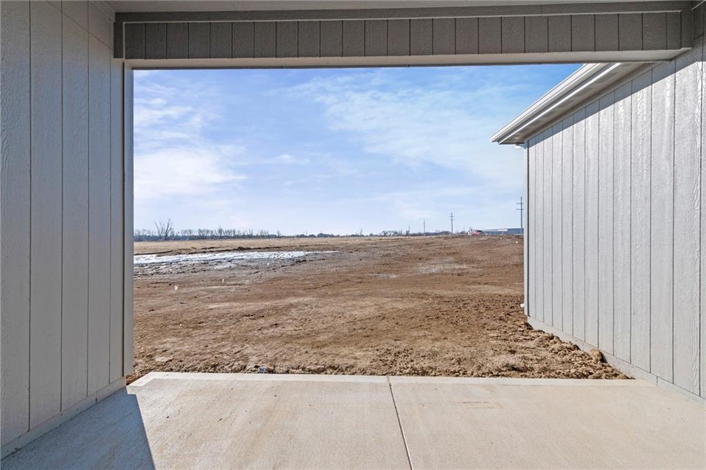 14552 Amanda Lane Basehor, KS 66007 - Photo 43 of 56