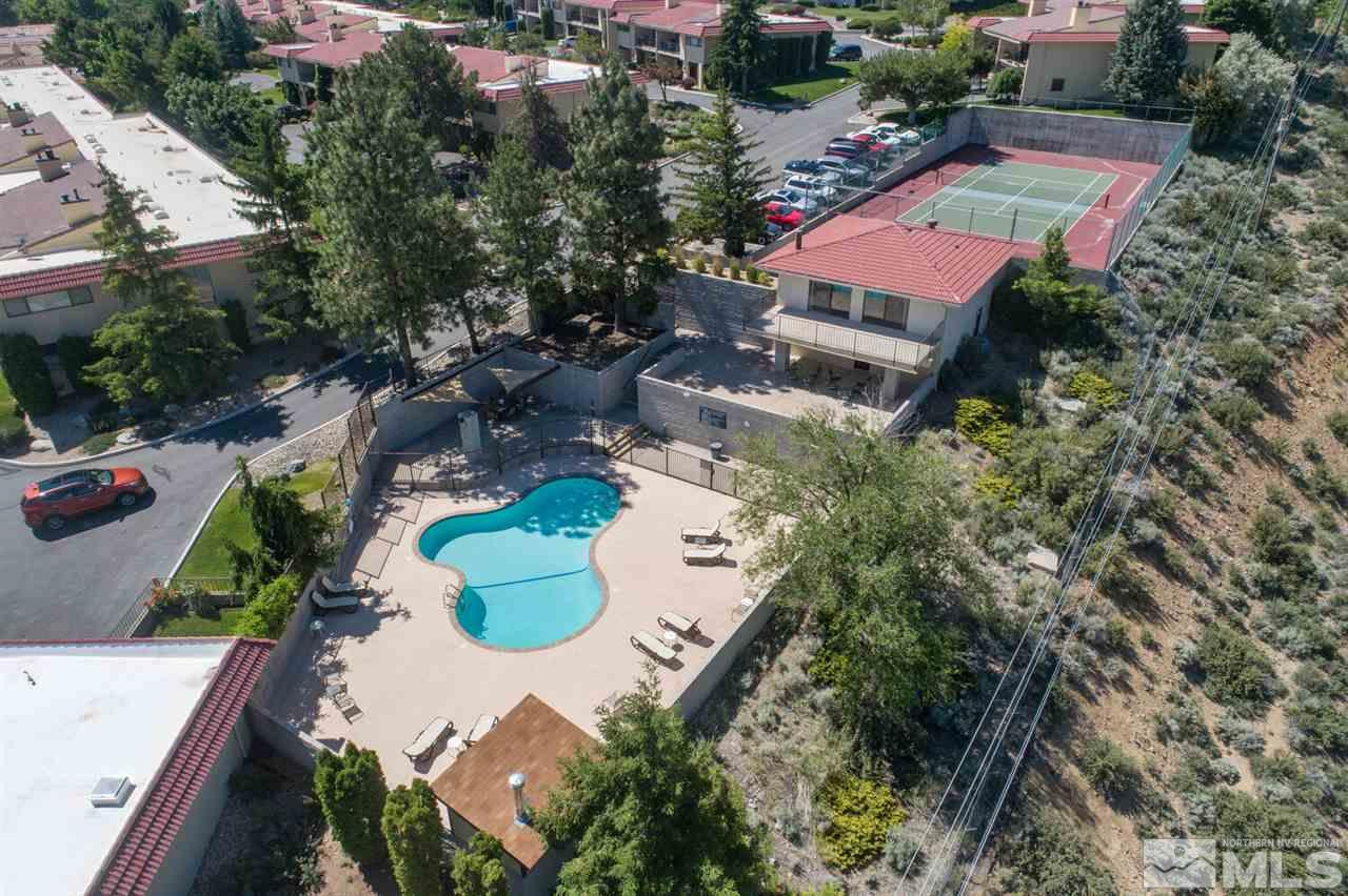 3345 Skyline Boulevard Reno, NV 89509 - Photo 36 of 38 an aerial view of a house with an outdoor space