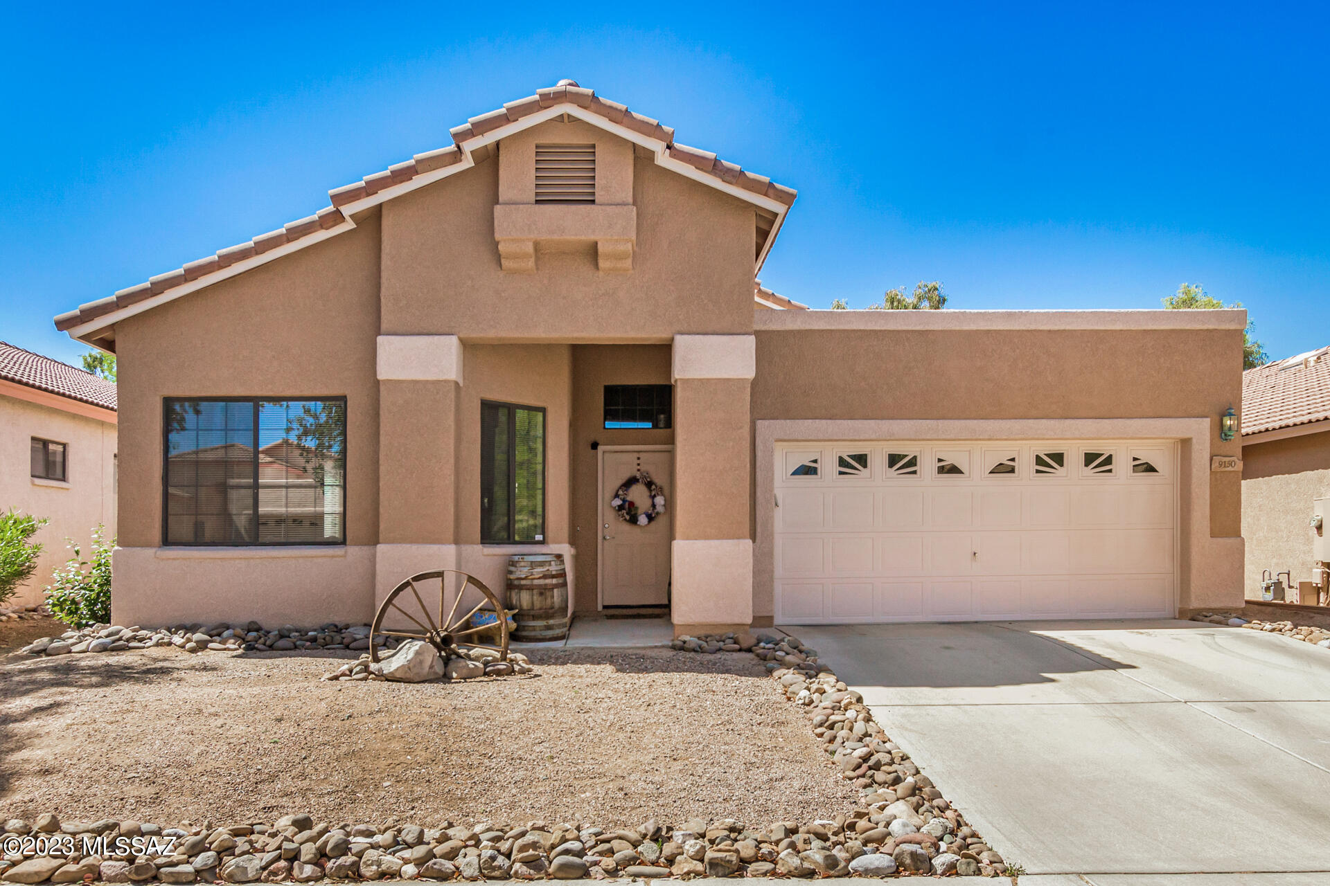 9150 East Dawn Post Road Tucson, AZ 85749 - Photo 1 of 28