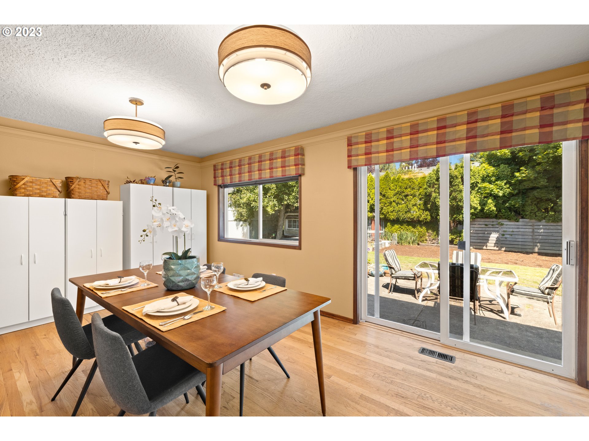 11625 Southwest Ridgecrest Drive Beaverton, OR 97008 - Photo 14 of 38 Gallery Image 14