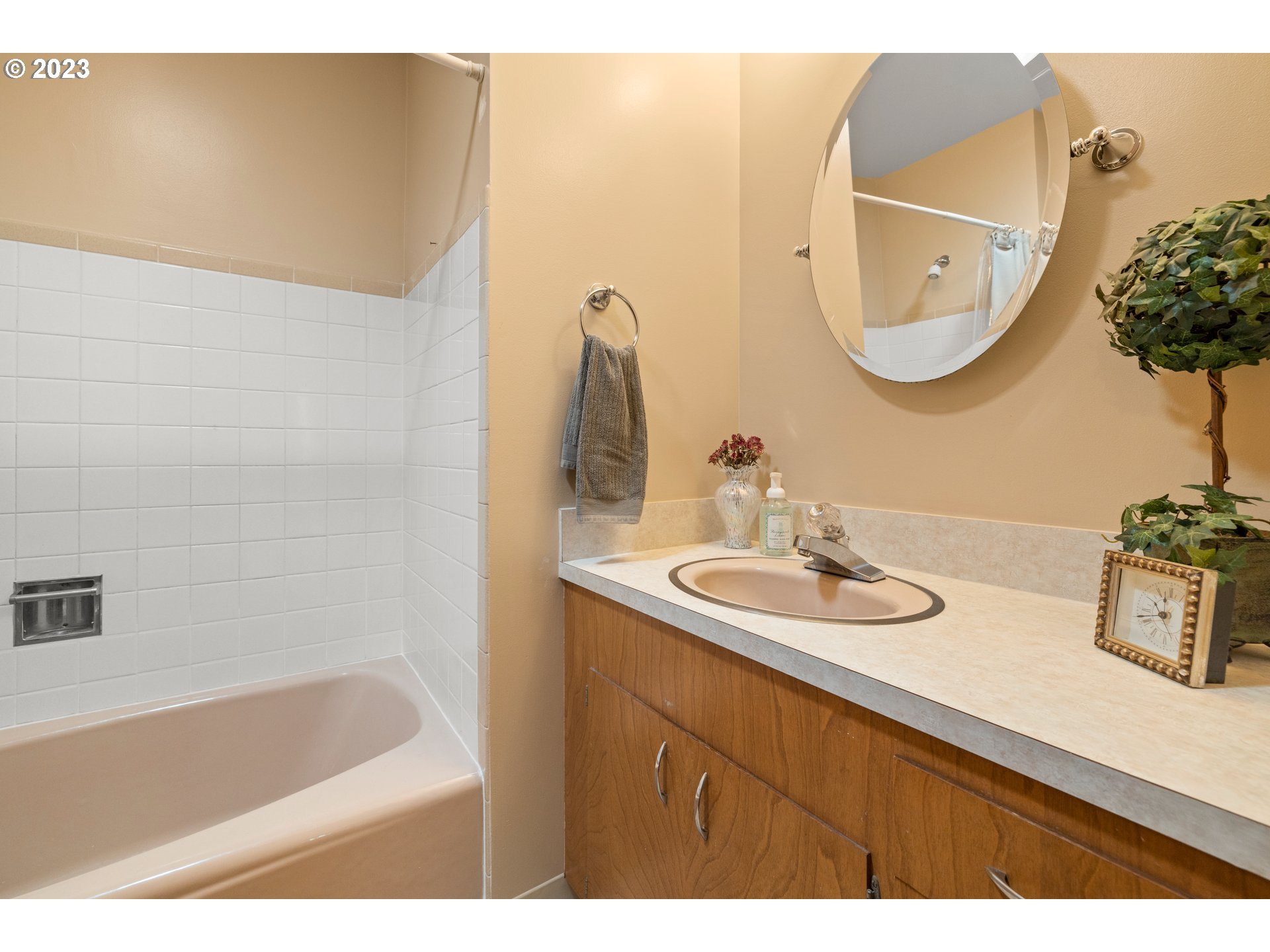 11625 Southwest Ridgecrest Drive Beaverton, OR 97008 - Photo 22 of 38 Gallery Image 22