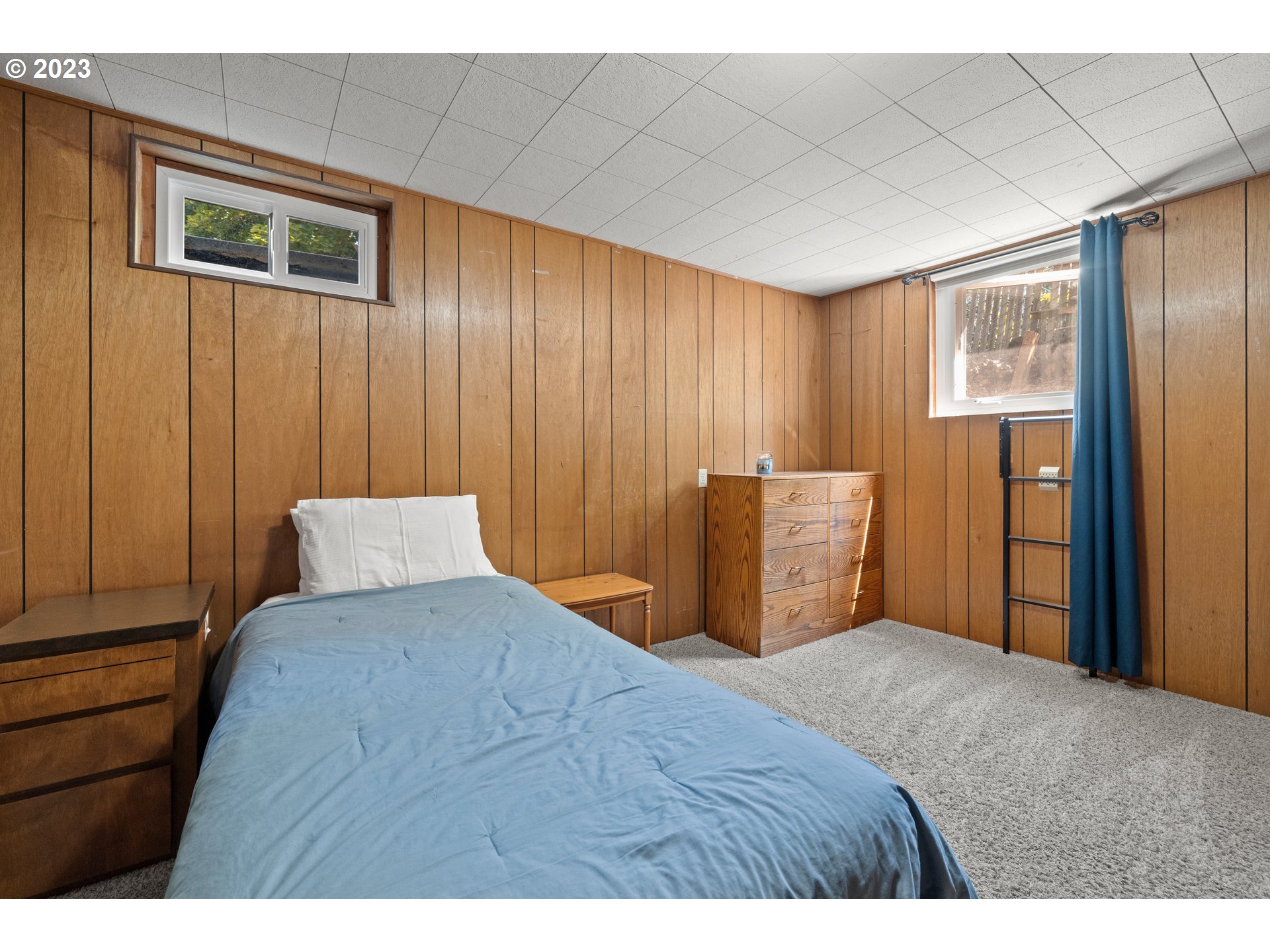11625 Southwest Ridgecrest Drive Beaverton, OR 97008 - Photo 24 of 38 Bedroom