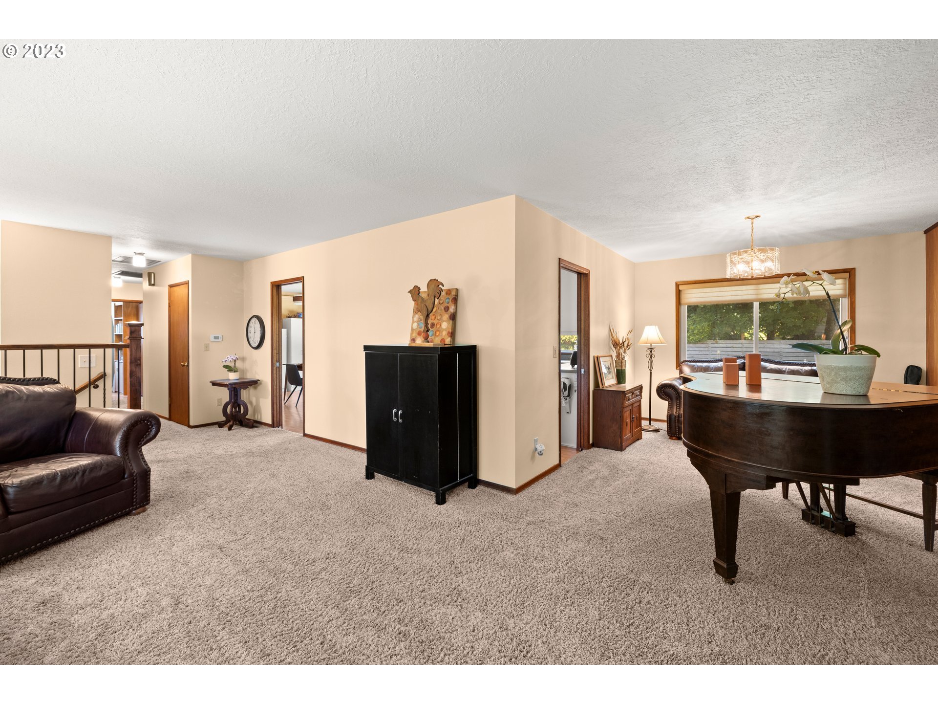 11625 Southwest Ridgecrest Drive Beaverton, OR 97008 - Photo 8 of 38 Gallery Image 8