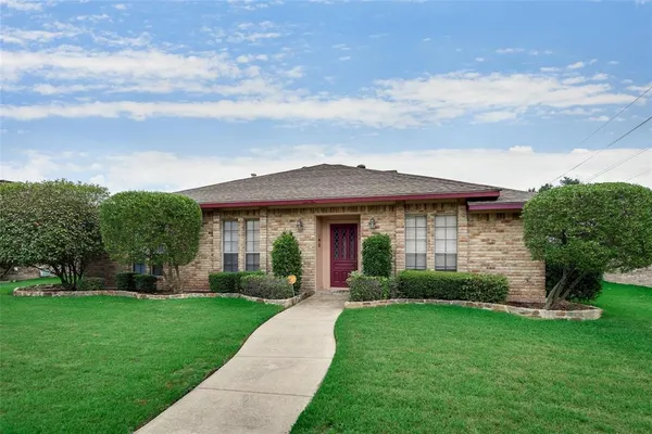 $2,195 | 1006 Mayapple Drive, Garland, TX 75043