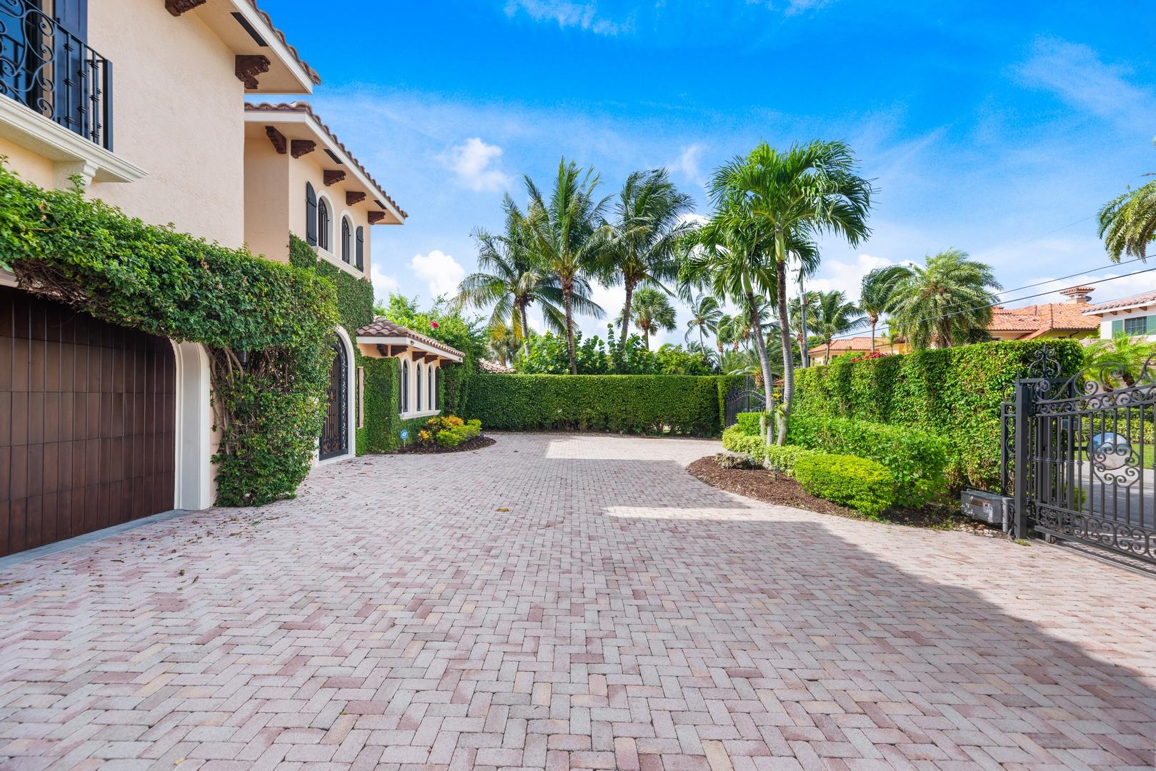 340 Northeast Spanish Trail Boca Raton, FL 33432 - Photo 26 of 58 _DSC2374 (Copy)