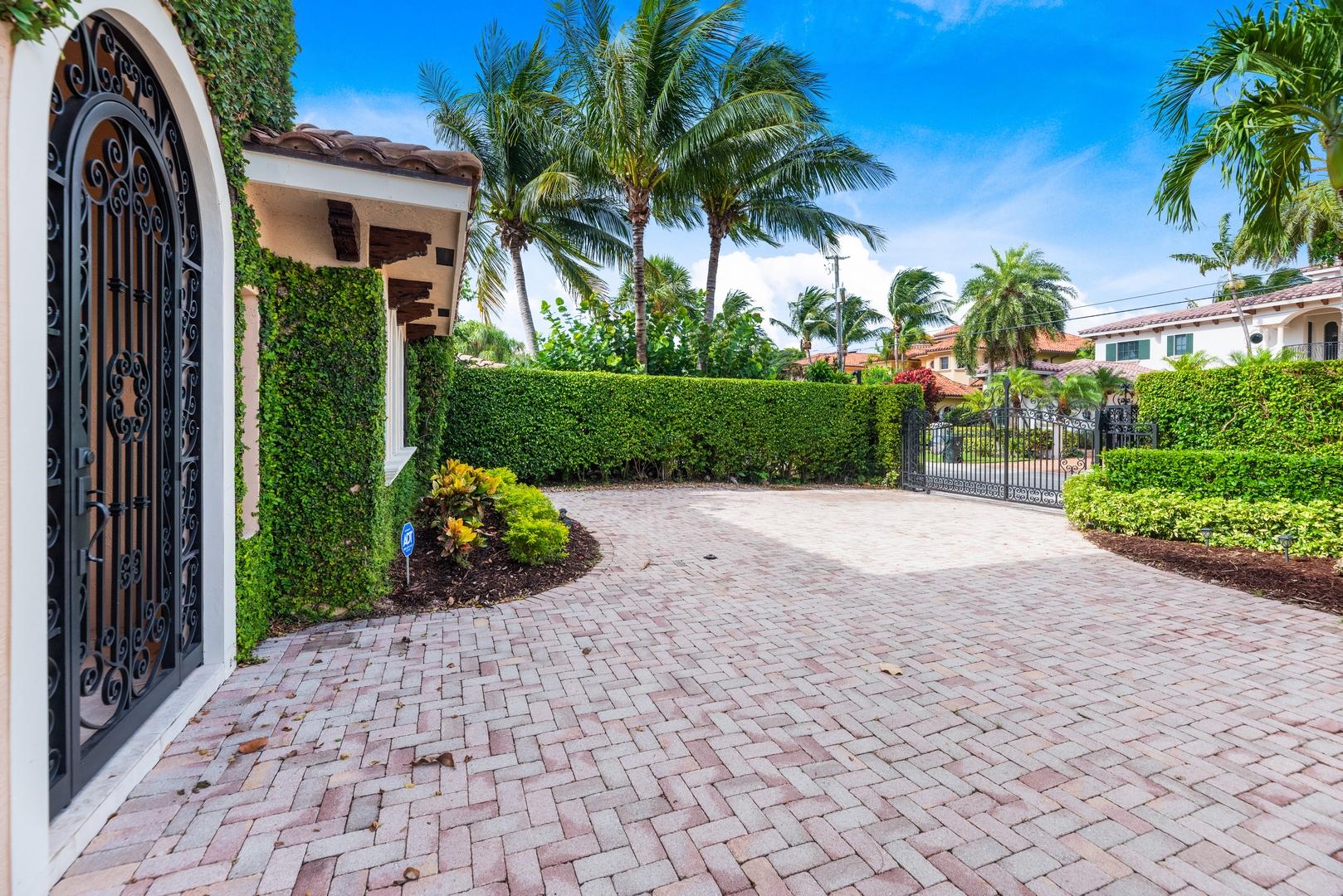 340 Northeast Spanish Trail Boca Raton, FL 33432 - Photo 27 of 58 _DSC2306 (Copy)