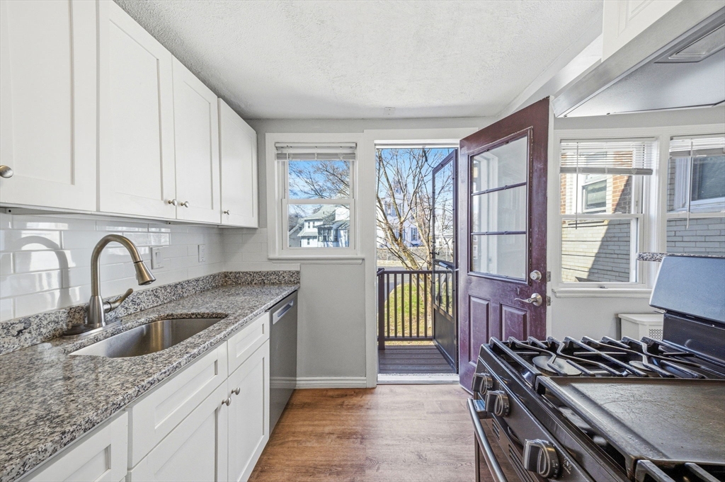 5 Newman Road, Unit 5 Malden, MA 02148 - Photo 6 of 37