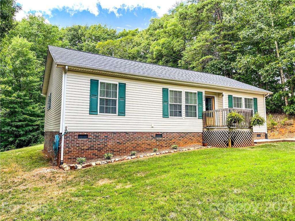 4858 Dolph Monroe Road Maiden, NC 28650 - Photo 4 of 29 Gallery Image 4