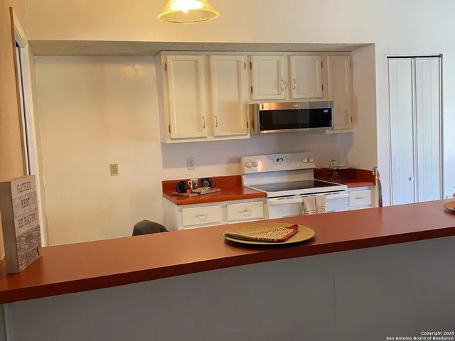 $252,000 | 12903 La Quinta Street, San Antonio, TX 78233