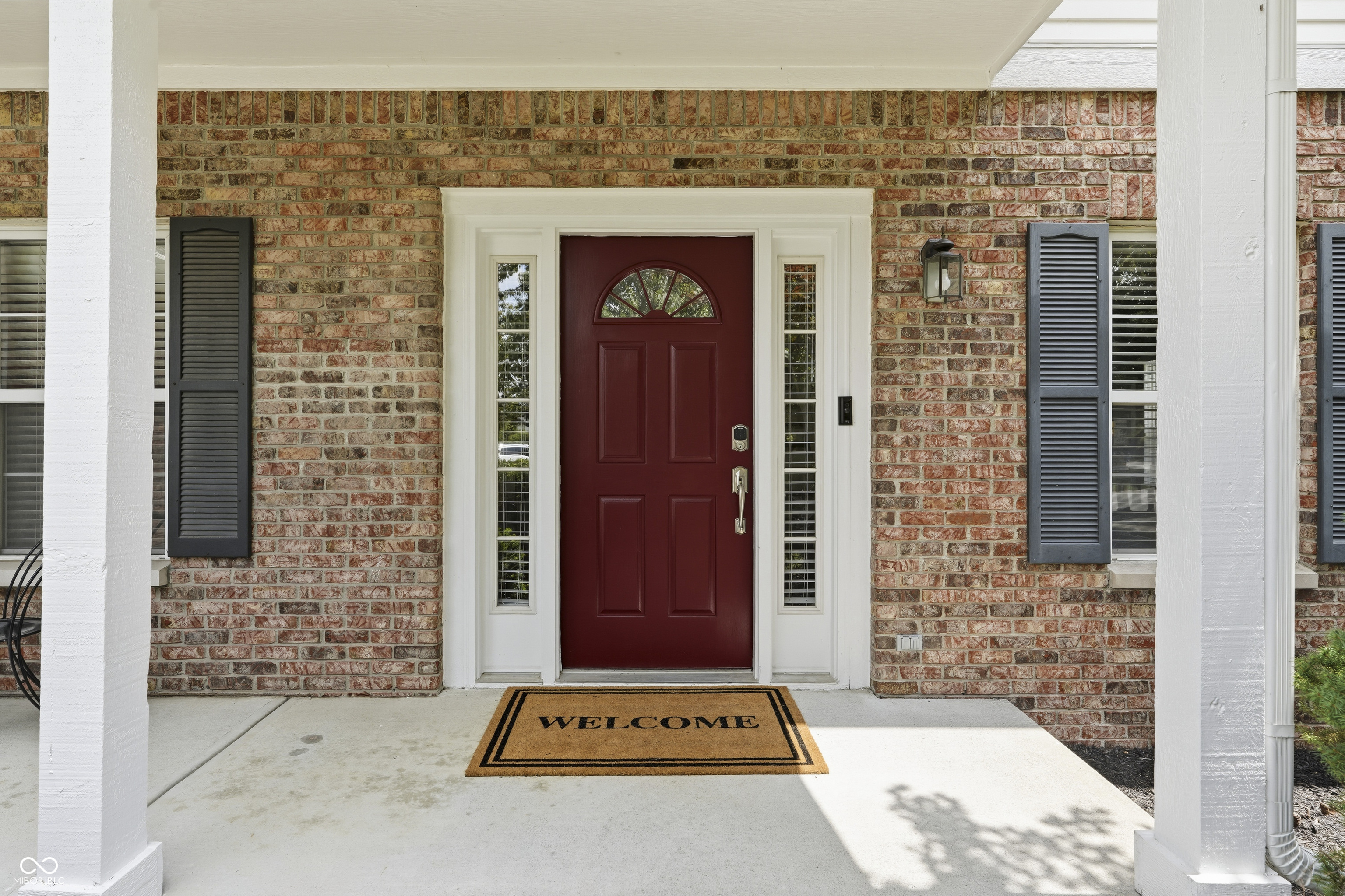 12433 Springbrooke Run Carmel, IN 46033 - Photo 5 of 69