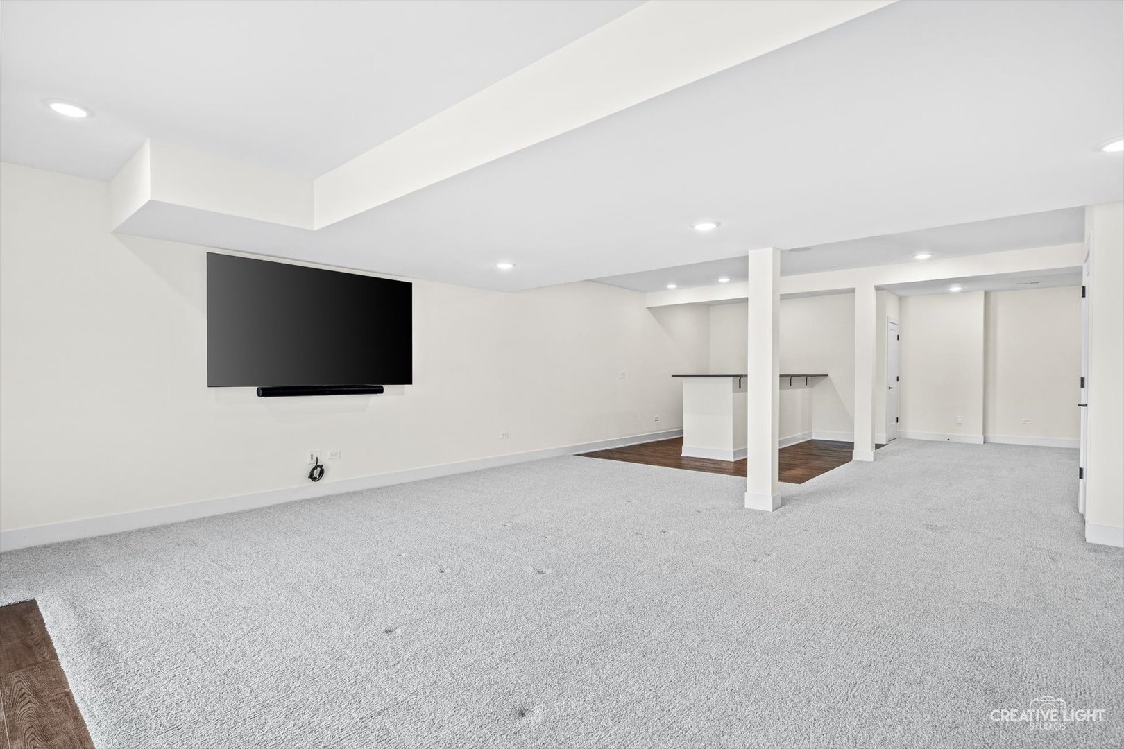 3527 South Riding Ridge Elgin, IL 60124 - Photo 54 of 70 Gallery Image 54