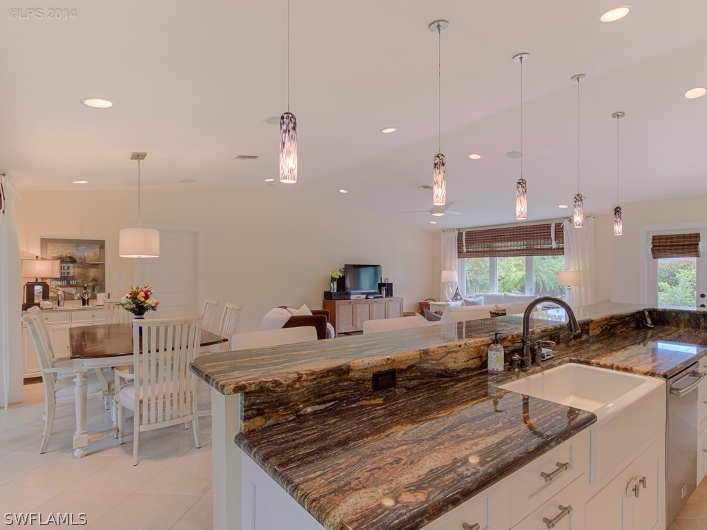 1058 Fish Crow Road Sanibel, FL 33957 - Photo 13 of 25 Gallery Image 13