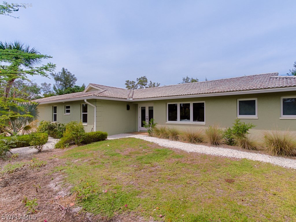 1058 Fish Crow Road Sanibel, FL 33957 - Photo 3 of 25 Gallery Image 3