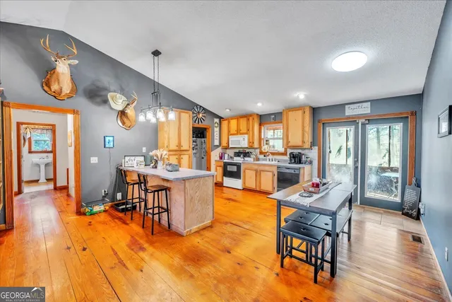 $629,900 | 874 Mistletoe Road, Abbeville, GA 31001