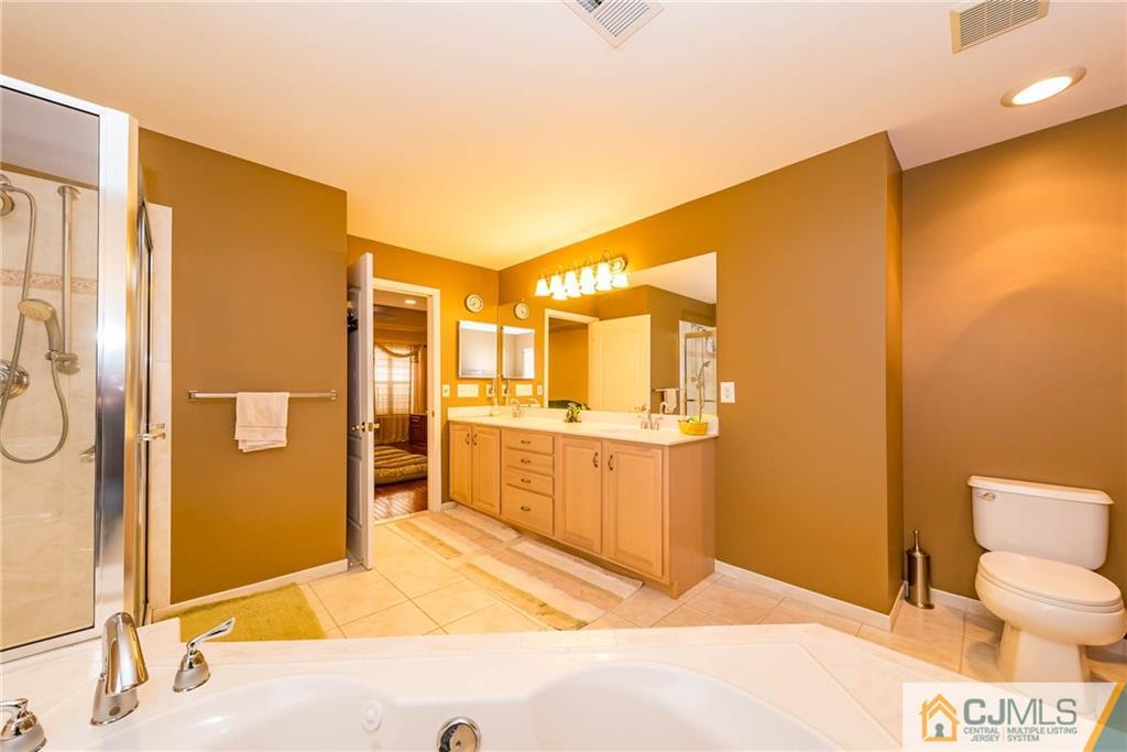 37 Cayuga Road Bordentown, NJ 08505 - Photo 20 of 25 Gallery Image 20