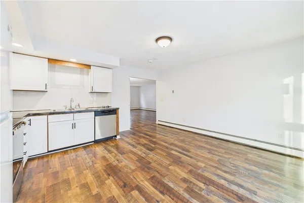 $1,900 | 20 Oak Street, North Providence, RI 02911