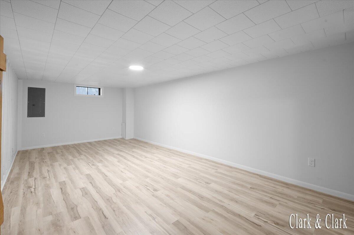 154 Homecrest Road Battle Creek, MI 49037 - Photo 11 of 18 40-DSC_8205