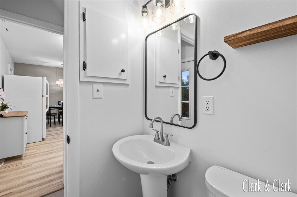 154 Homecrest Road Battle Creek, MI 49037 - Photo 6 of 18 37-DSC_8199