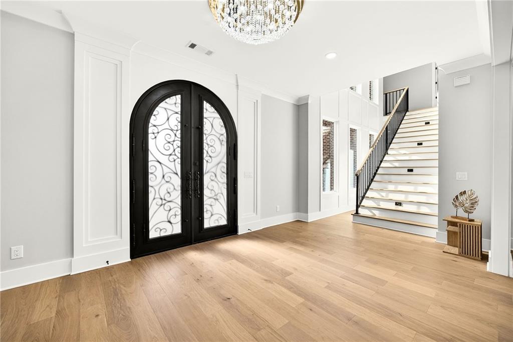 403 Thunder Road Buford, GA 30518 - Photo 12 of 92