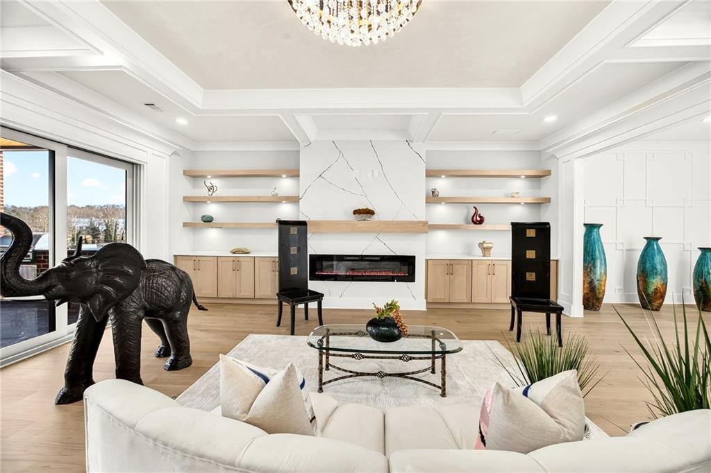 403 Thunder Road Buford, GA 30518 - Photo 16 of 92