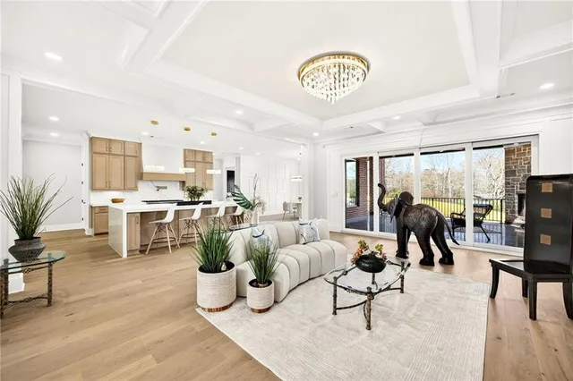 $2,199,900 | 403 Thunder Road, Buford, GA 30518