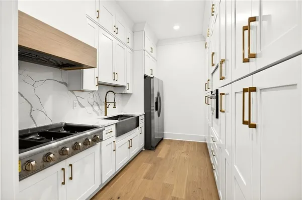 $2,100,000 | 403 Thunder Road, Buford, GA 30518