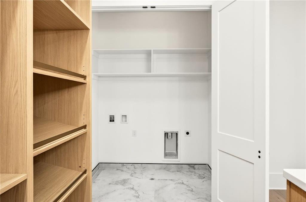 403 Thunder Road Buford, GA 30518 - Photo 48 of 92