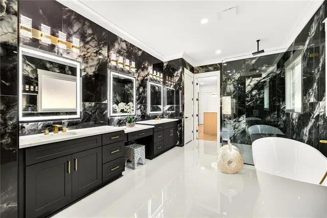 $2,199,900 | 403 Thunder Road, Buford, GA 30518