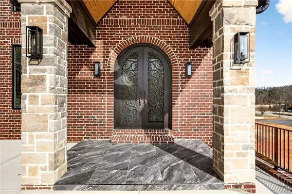 $2,100,000 | 403 Thunder Road, Buford, GA 30518