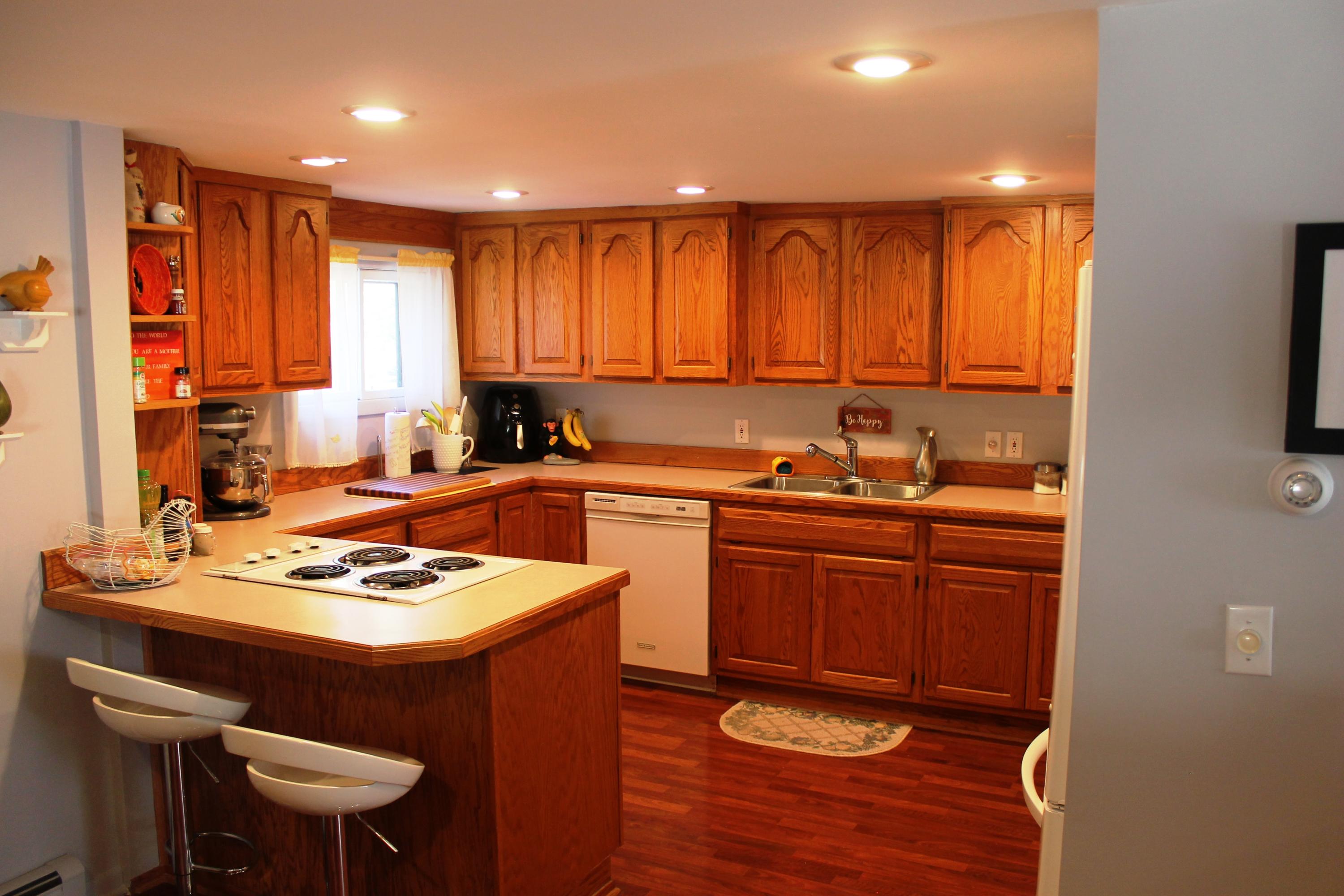 1869 South Wakeley Bridge Road Grayling, MI 49738 - Photo 4 of 51 Gallery Image 4