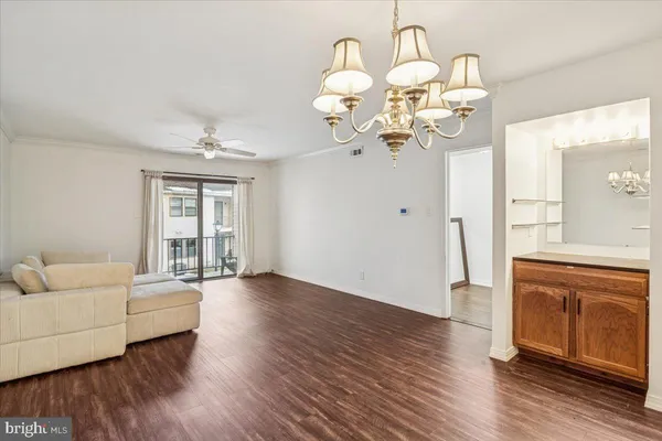 $2,600 | 510A Willow Turn, Unit B, Mount Laurel, NJ 08054