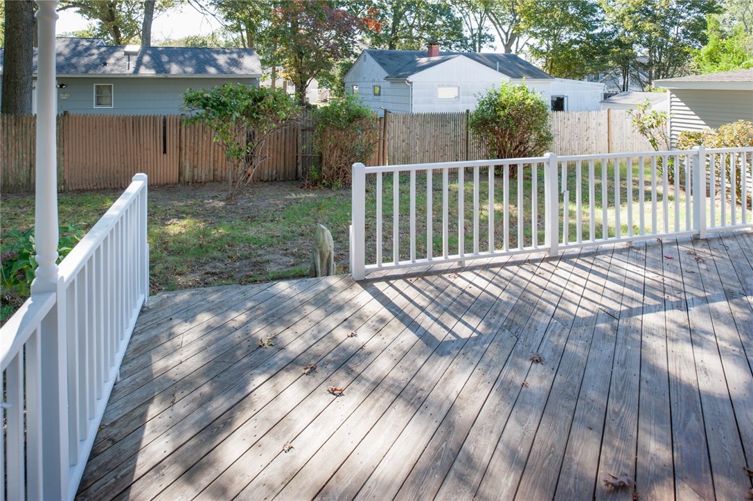 70 Viewesta Road Warwick, RI 02886 - Photo 28 of 33