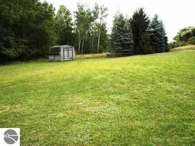 5597 Gorivan Road Frankfort, MI 49635 - Photo 21 of 23 1730458-20.JPG