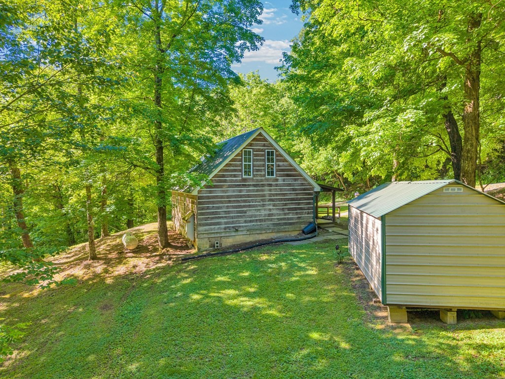 755 Woody Road Byrdstown, TN 38549 - Photo 26 of 37