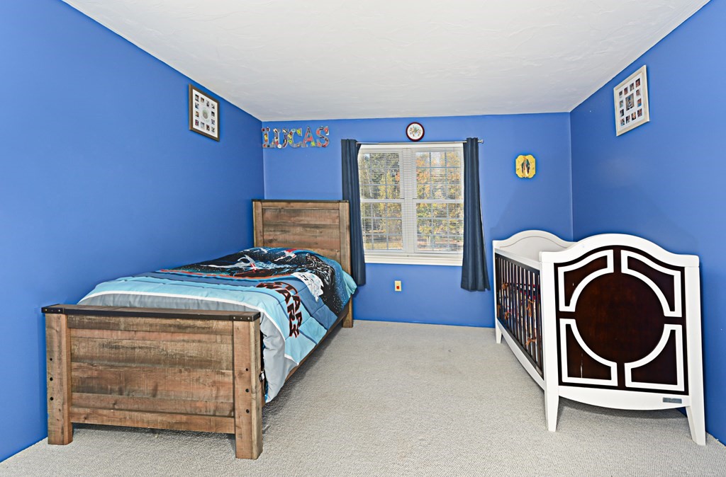 612 Ridgefield Circle, Unit B Clinton, MA 01510 - Photo 18 of 37 Gallery Image 18