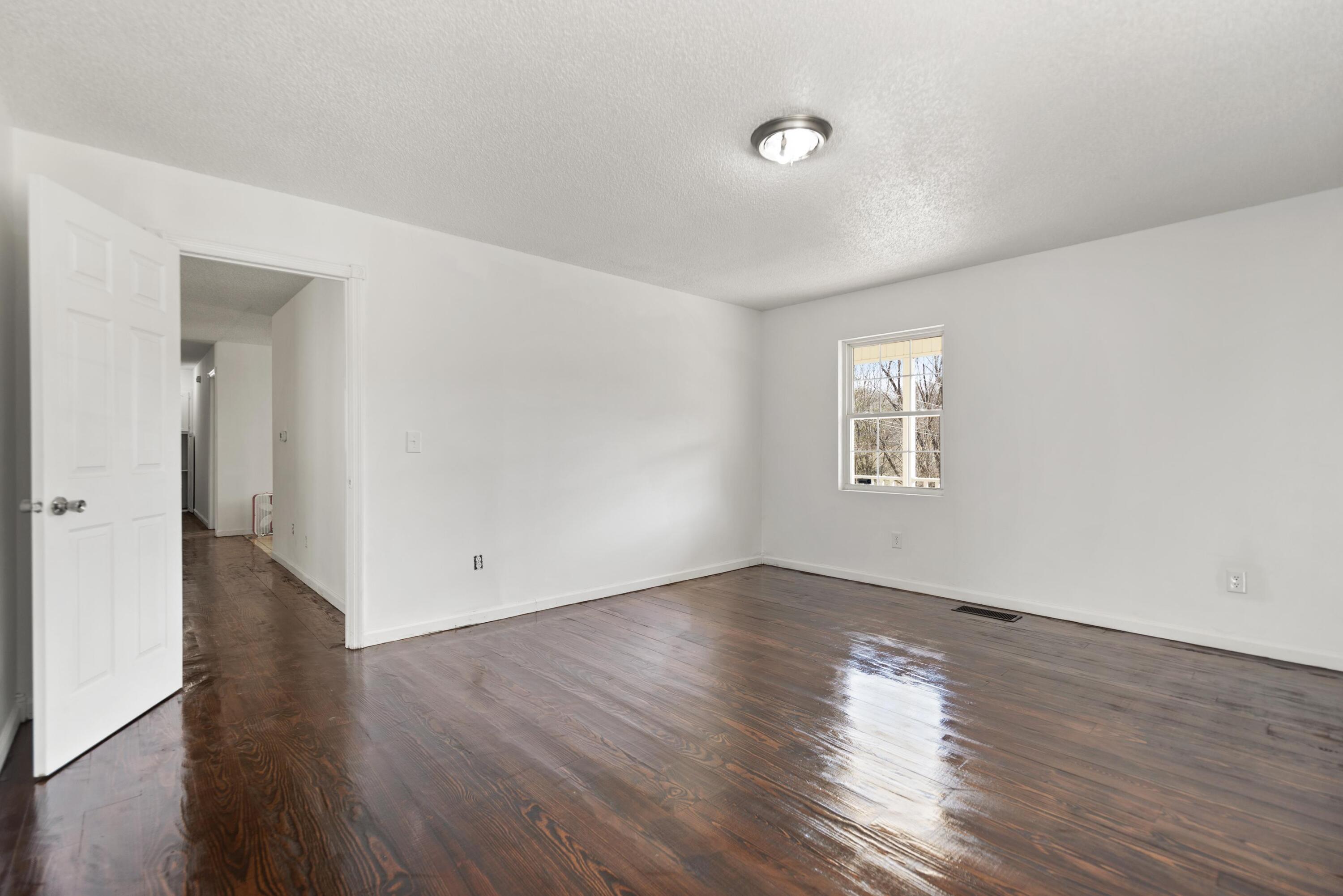 2768 Johnson Road London, KY 40741 - Photo 35 of 44 118A1725