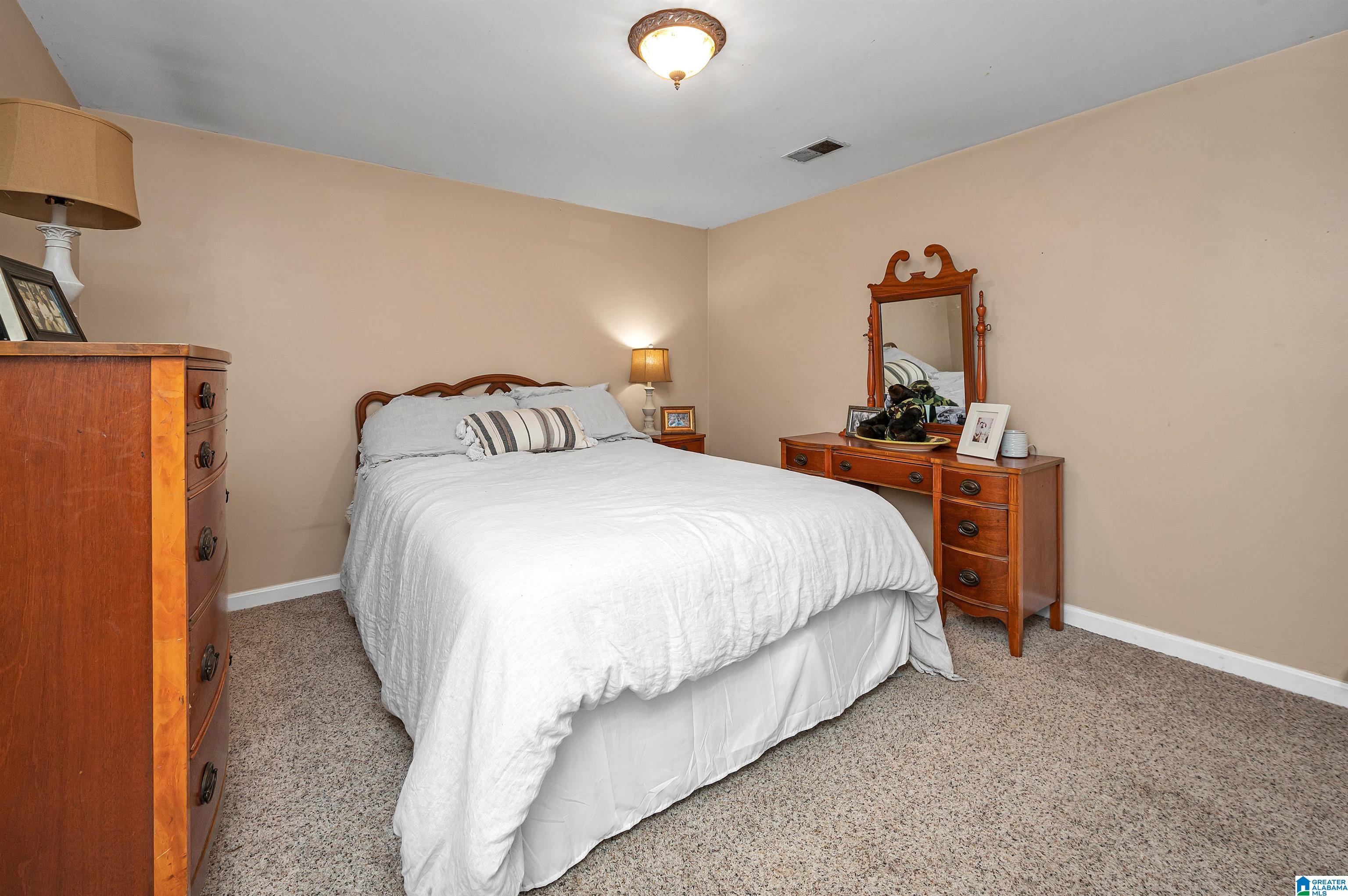204 Silverleaf Drive Pelham, AL 35124 - Photo 41 of 53