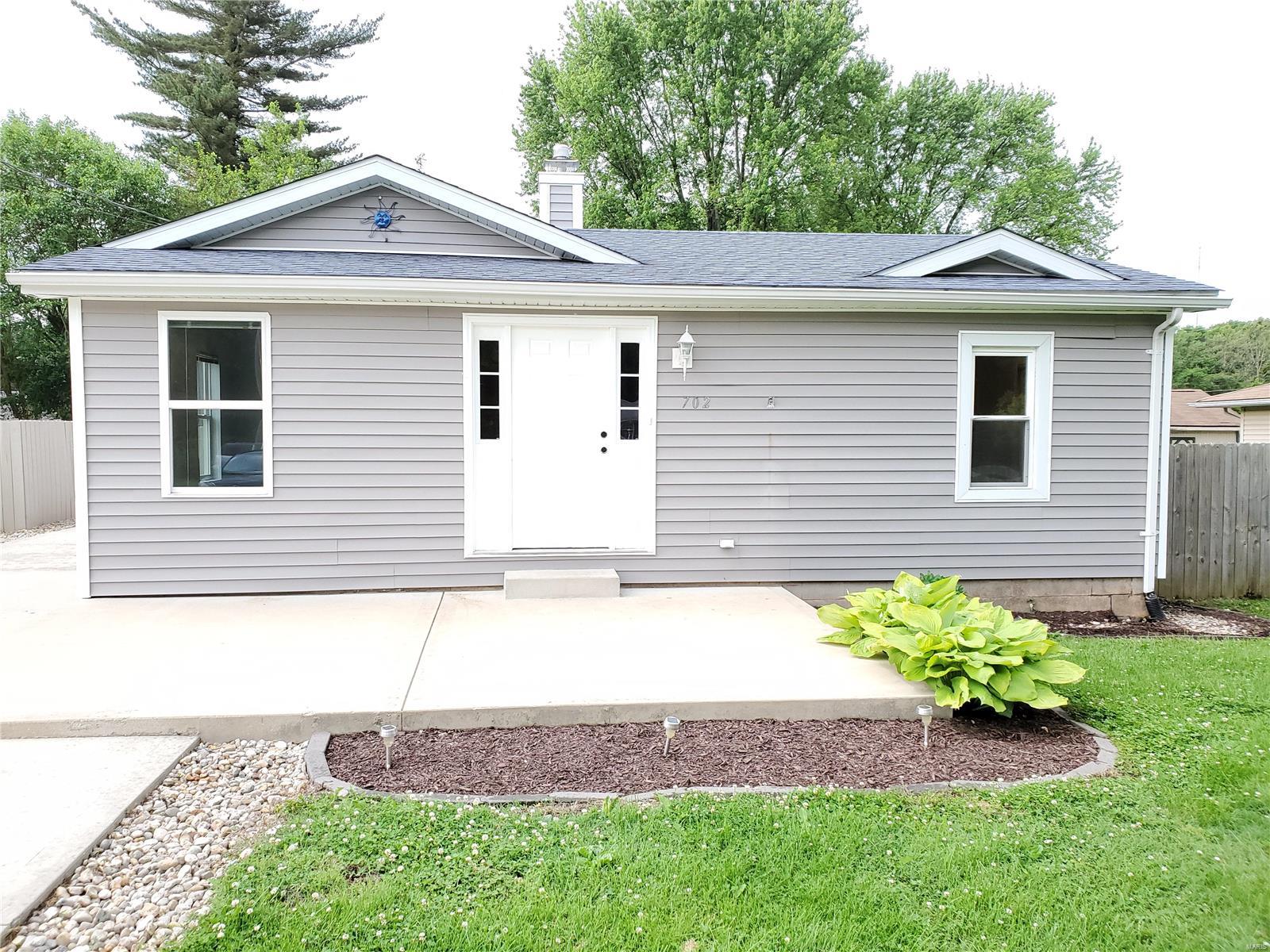 702 Hollywood Heights Road Caseyville, IL 62232 - Photo 16 of 17 Gallery Image 16