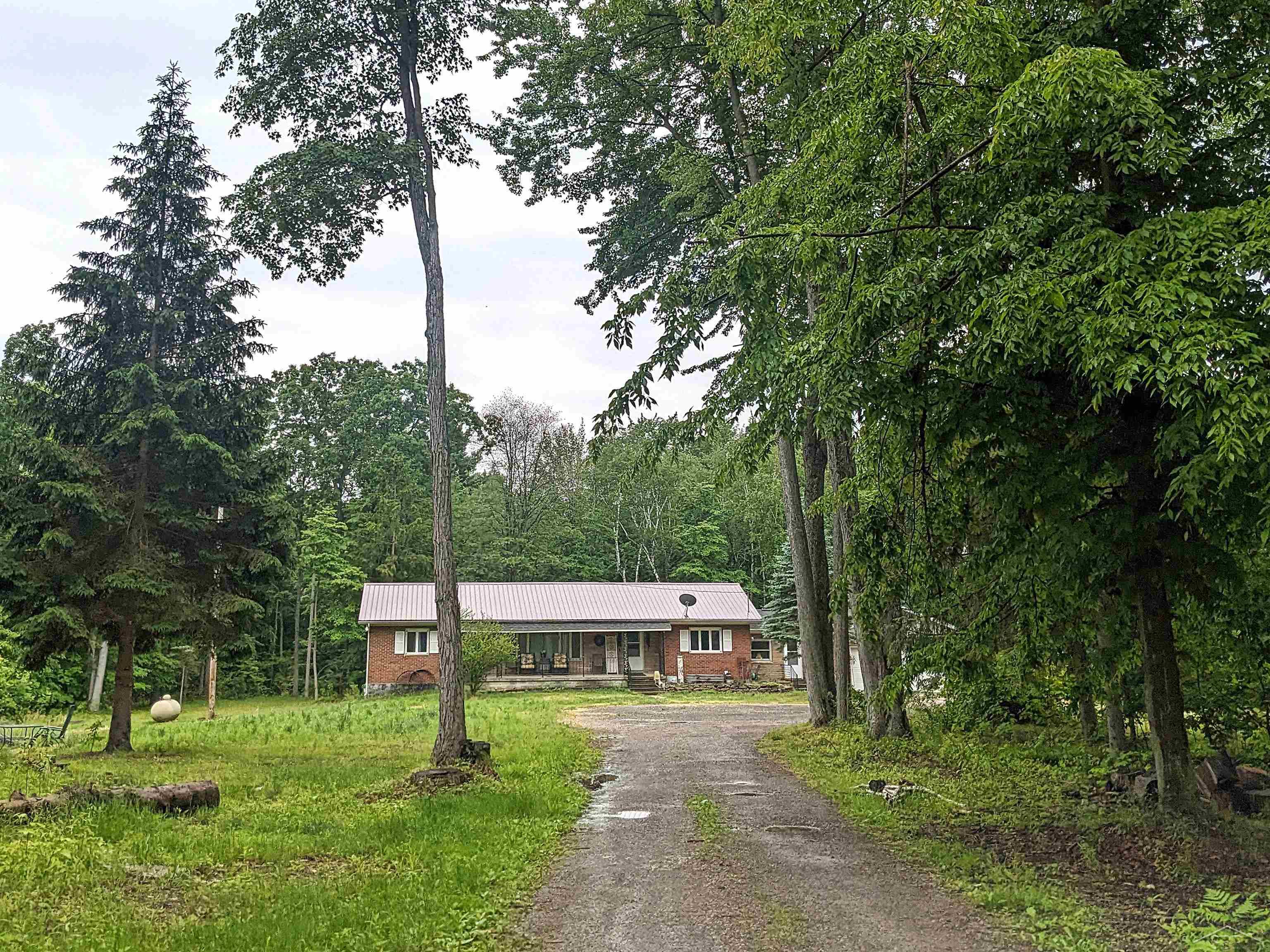 10260 Rathbun Way Birch Run, MI 48415 - Photo 1 of 34 50112568.JPG