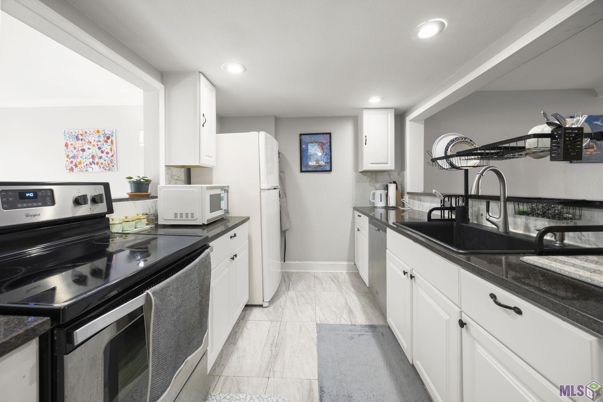 5539 Riverstone Drive Baton Rouge, LA 70820 - Photo 5 of 17