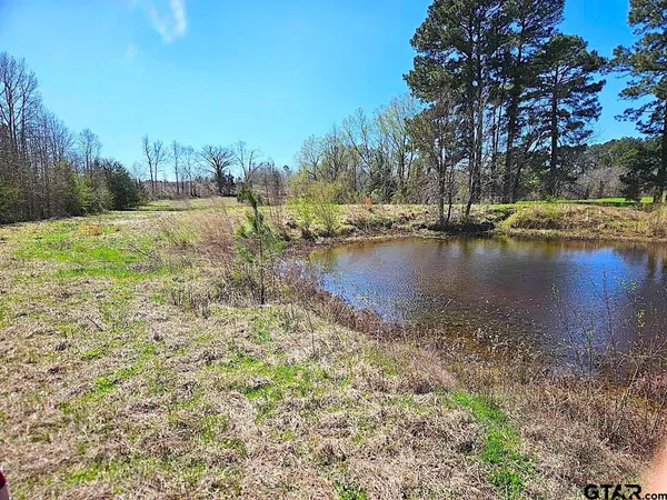 a view of a lake with houses