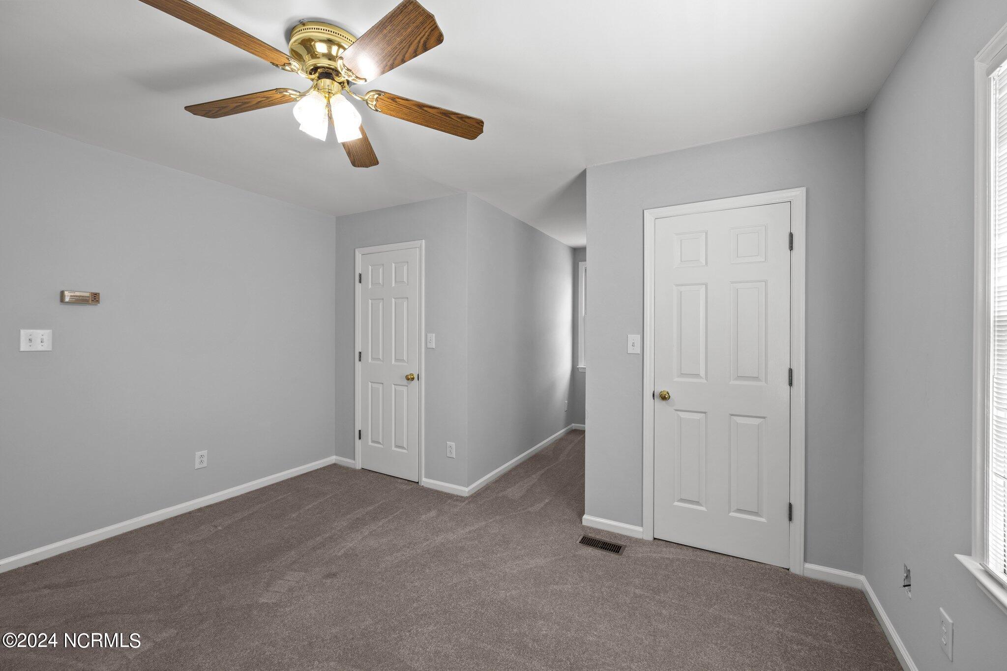 2105 Rail Court New Bern, NC 28560 - Photo 27 of 37 27-web-or-mls-470A5515