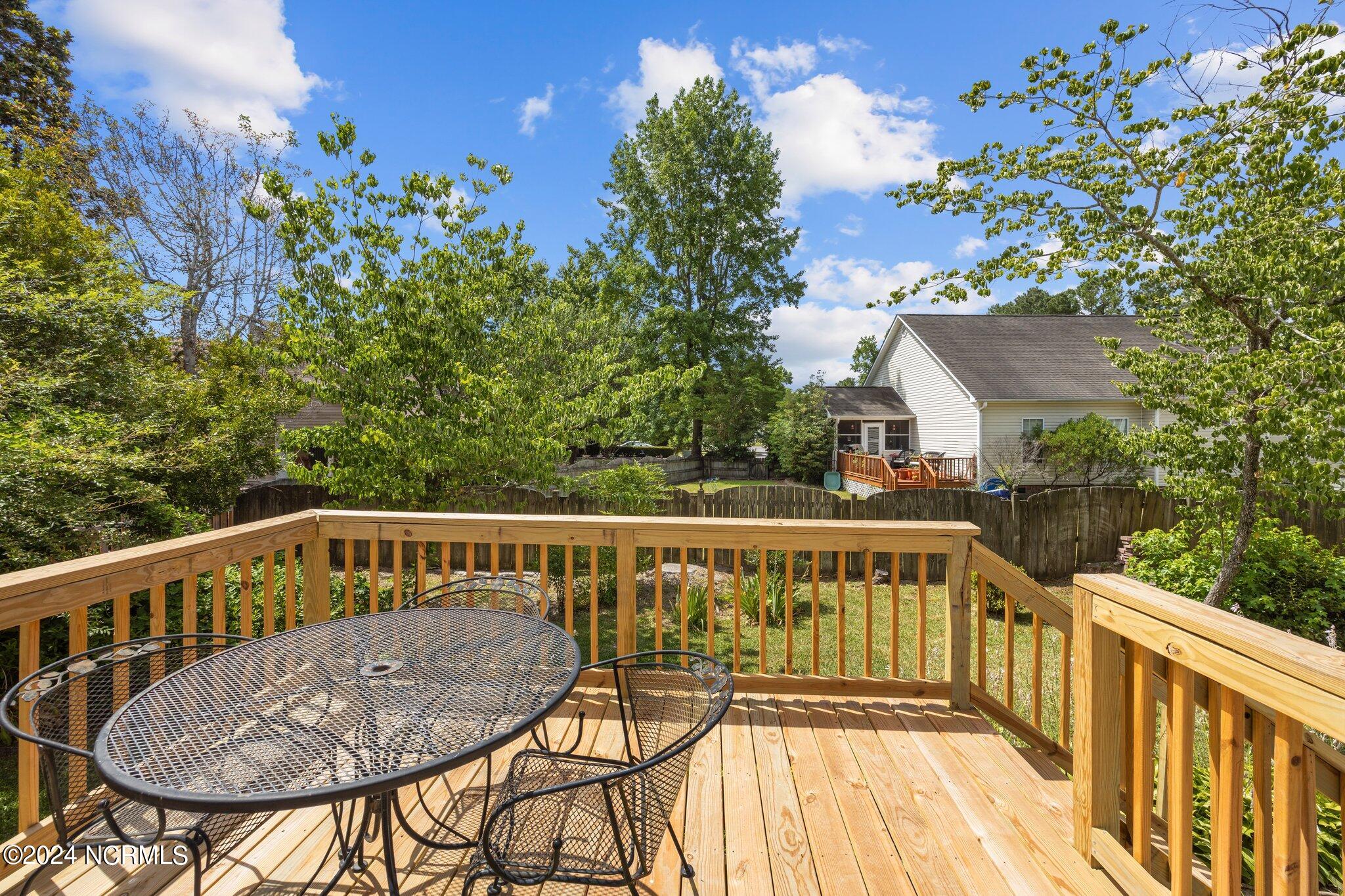 2105 Rail Court New Bern, NC 28560 - Photo 35 of 37 36-web-or-mls-470A5535