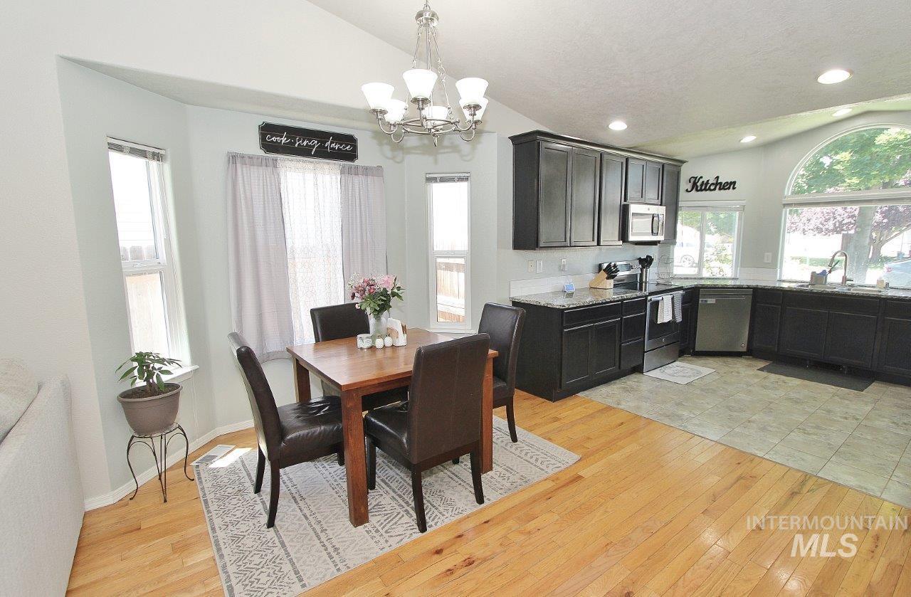 8335 West Dulcimer Street Boise, ID 83709 - Photo 6 of 22