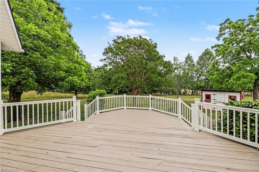2809 Flint Hill Road East Bend, NC 27018 - Photo 31 of 43