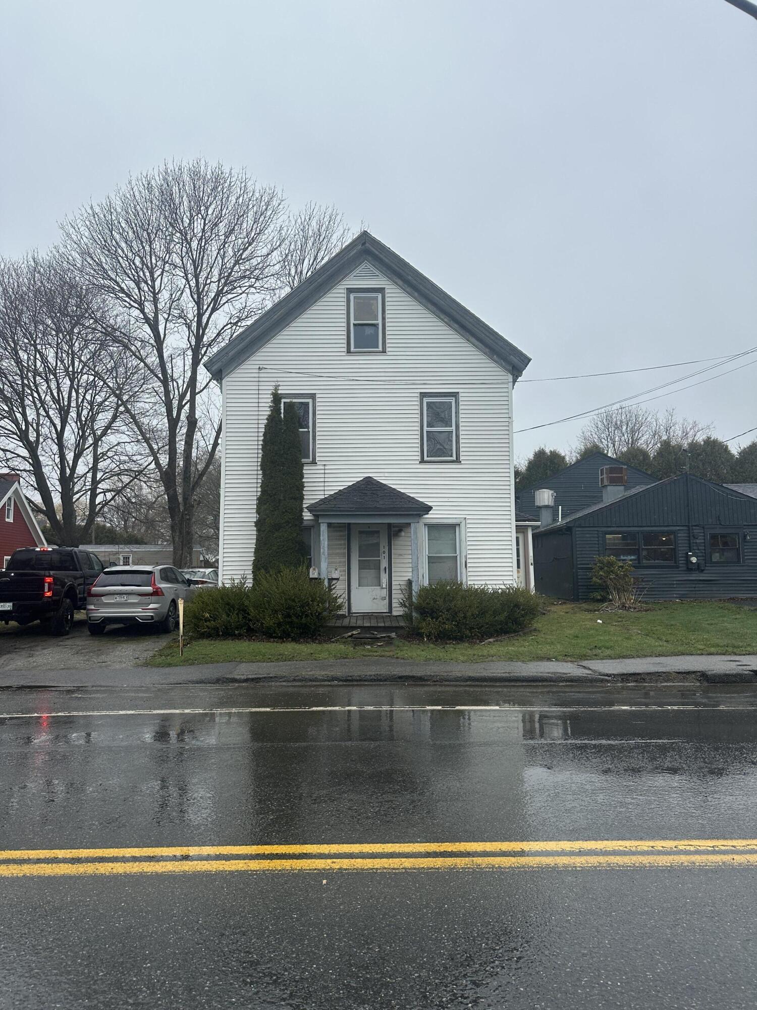 144 Main Street Rockland, ME 04841 - Photo 2 of 17 Exterior
