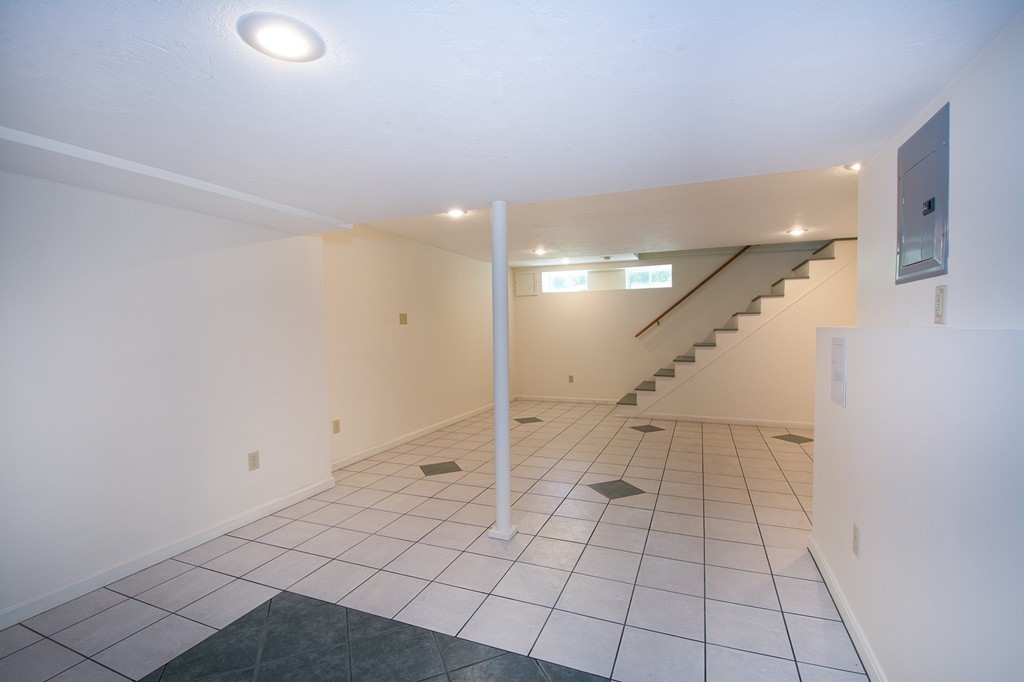 89 Pilgrim Road Marshfield, MA 02050 - Photo 20 of 27 Gallery Image 20