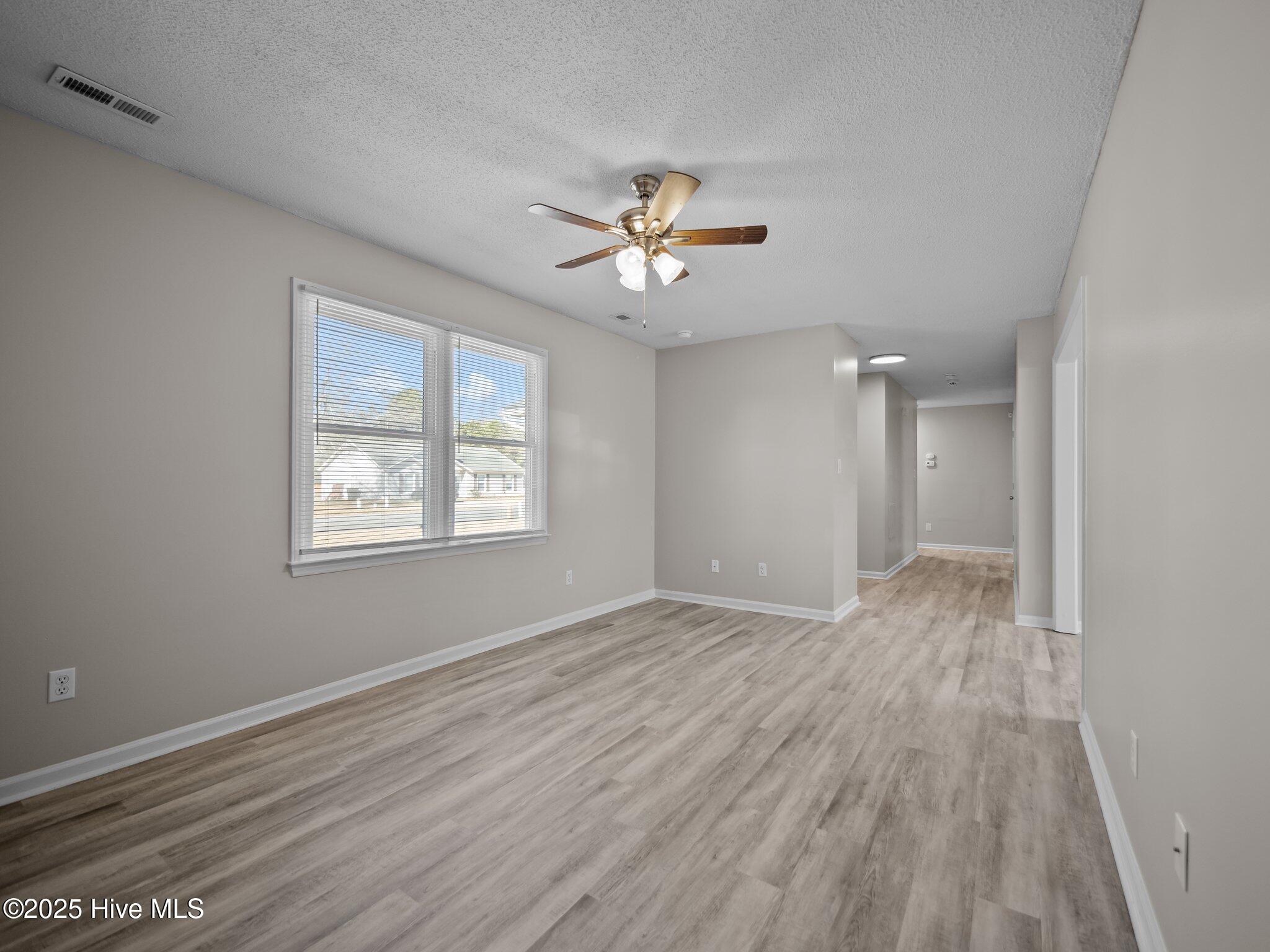 322 Quail Ridge Road Jacksonville, NC 28546 - Photo 10 of 51 32-web-or-mls-P1309353