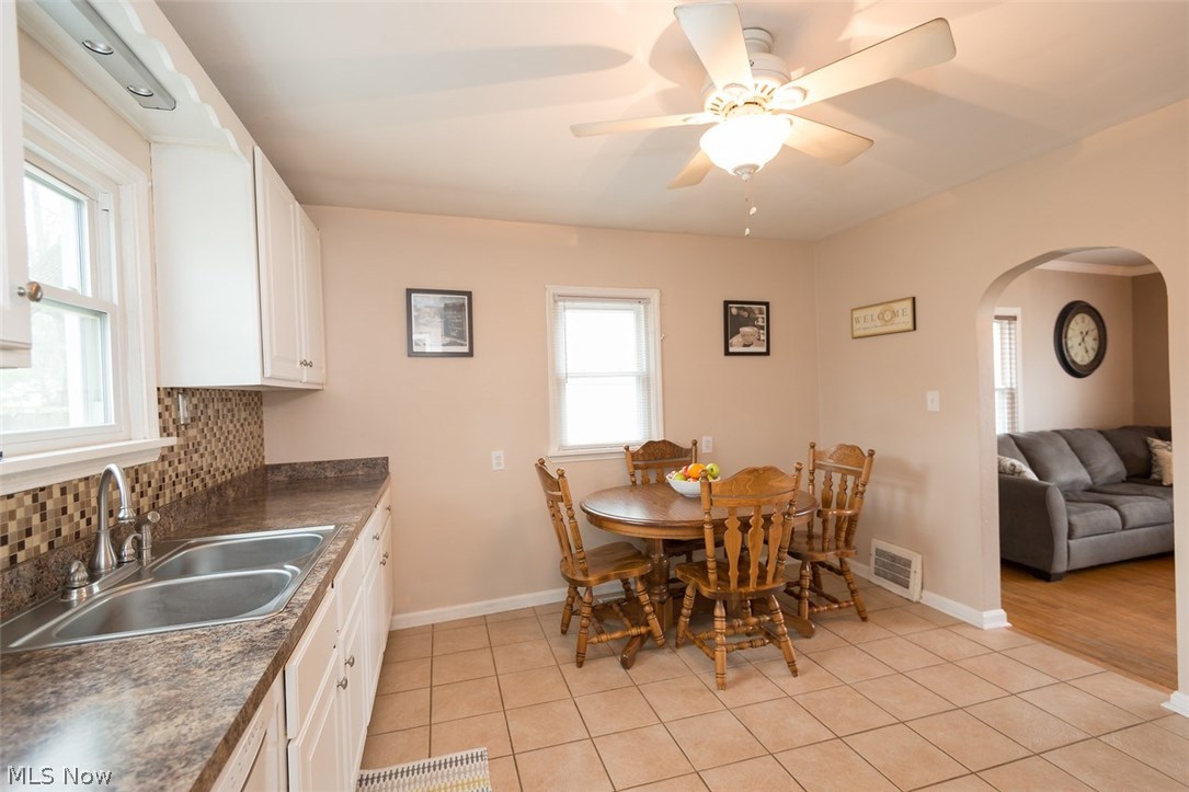 185 Sunset Road Avon Lake, OH 44012 - Photo 8 of 25 Gallery Image 8