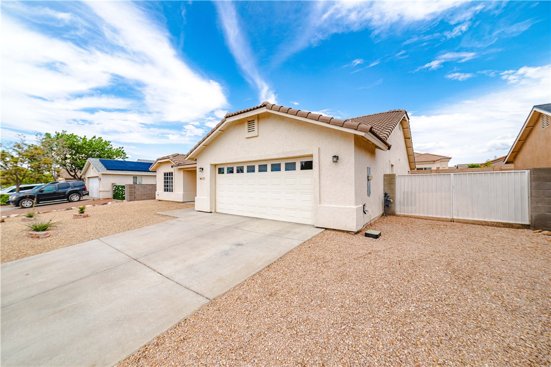 2110 Ranch Road Kingman, AZ 86401 - Photo 35 of 39